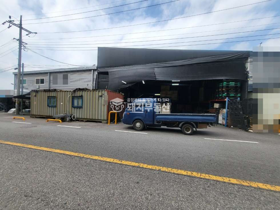 경기 파주시 조리읍 뇌조리 2차선접 민원무 알땅 전기많음 내부사무실 40피트 금촌ic인접 실입주가 매매 매물번호 10300 사진 2