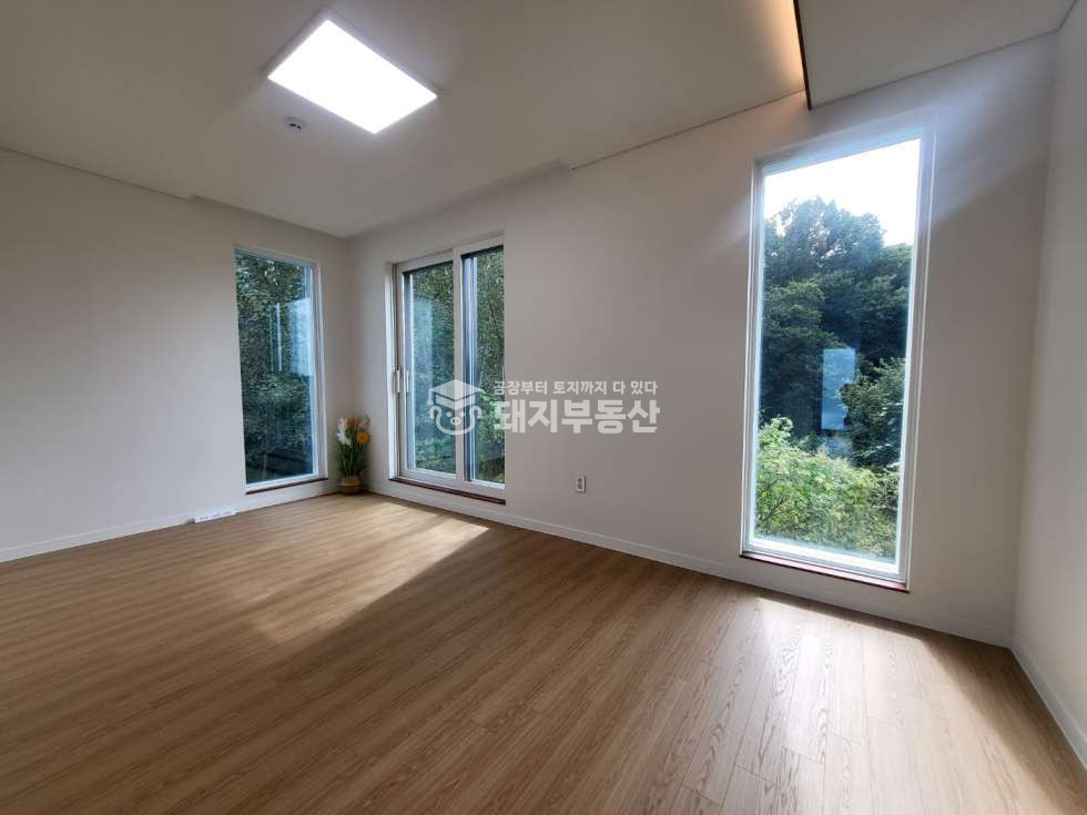 경기 고양덕양구 내유동 11동 신축 단독주택,미니텃밭, 방3,화2,테라스, 시스템AC4대도시가스 매매 매물번호 10938 사진 7