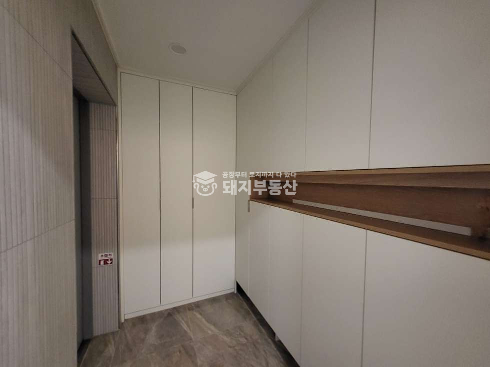 경기 양주시 장흥면 일영리 주건축물제1동 준신축 빌라, 방3 화2, 시스템에어컨2대,엘베유,장흥역 도보10분 매매 매물번호 10940 사진 23