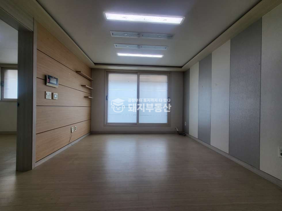 경기 고양일산동구 문봉동 나동 내부깔끔, 방3,화2,초등학교 도보권,세안고매매 매매 매물번호 10943 사진 4