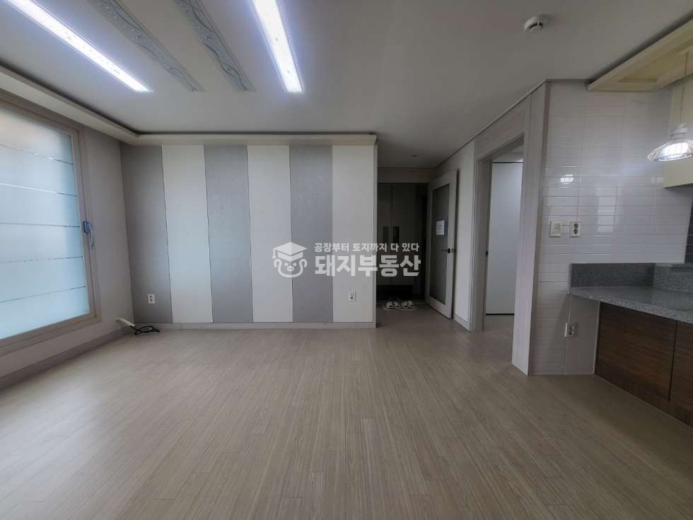 경기 고양일산동구 문봉동 나동 내부깔끔, 방3,화2,초등학교 도보권,세안고매매 매매 매물번호 10943 사진 7