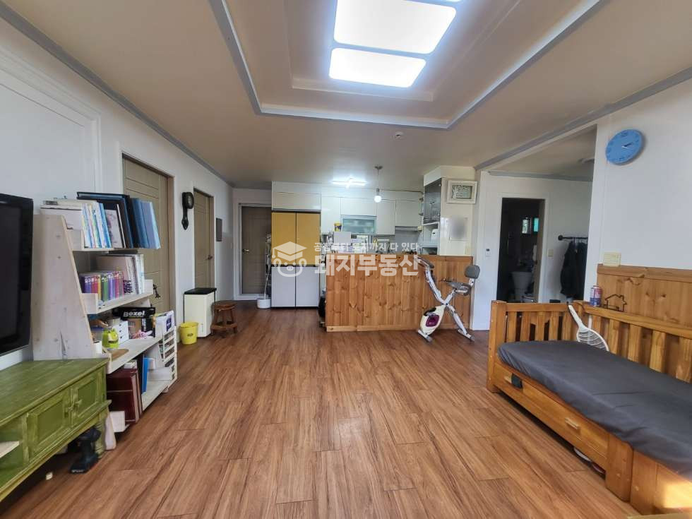 경기 고양일산동구 사리현동 매가저렴, 탁트인뷰,잘관리된 잔디마당,도시가스,태양광,ic10분거리 매매 매물번호 10966 사진 8