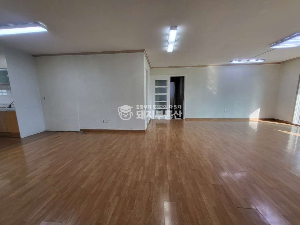 경기 고양일산동구 설문동 가동 채광굿,방3,화2,넓은거실, 도배새로,앞뒤베란다,전세도 가능 월세 매물번호 10718 사진 1