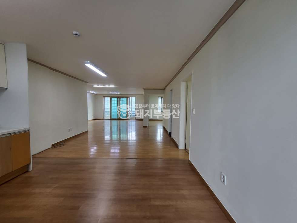 경기 고양일산동구 설문동 가동 채광굿,방3,화2,넓은거실, 도배새로,앞뒤베란다,전세도 가능 월세 매물번호 10718 사진 10