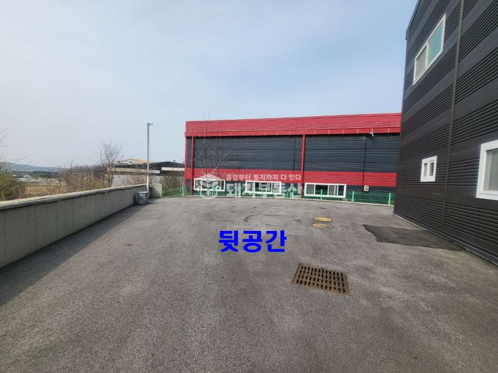 경기 파주시 월롱면 도내리 1,2동 준신축,단독마당,건249p,높은층고,내부깔끔,월롱ic10분,40피트진출입 월세 매물번호 11102 사진 6