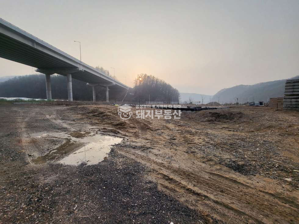 경기 파주시 법원읍 삼방리 법원ic 초인접, 2차선접, 근생,창고부지,건축허가득,176p,민원발생무 매매 매물번호 11089 사진 1