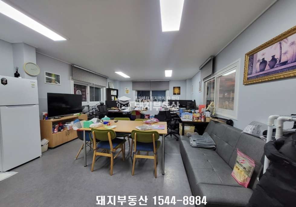 경기 파주시 광탄면 신산리 1,2동 신축급,민원무,실사용110p,40피트진출입,56번국도진입1분,넓은마당 매매 매물번호 11115 사진 9