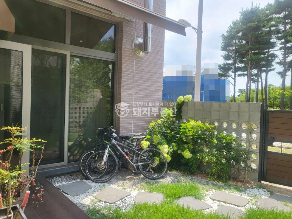 경기 김포시 운양동 B동 신축급 단독주택단지 탁트인 공원뷰 콘크리트구조 활용공간많음 매매 매물번호 10045 사진 4