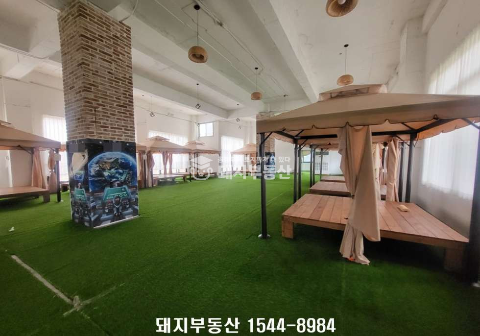 경기 고양덕양구 벽제동 벽제근린생활시설동 4차선변 위치굿,대형마당,숲세권,가든형식당,웨딩홀,카페,노유자시설등 자유업종 매매 매물번호 11191 사진 20