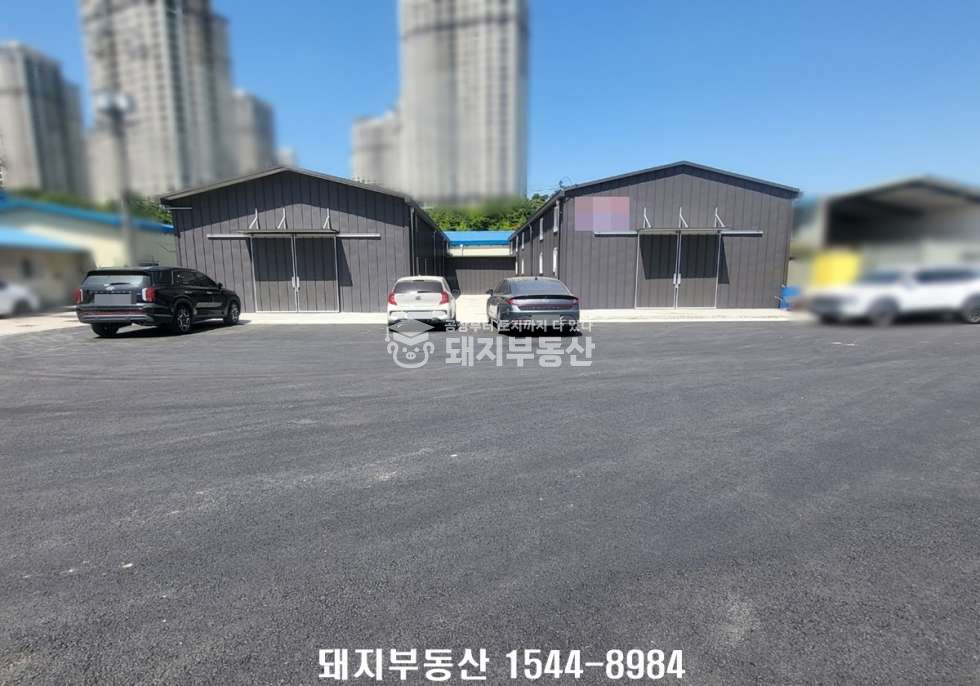 경기 고양일산동구 식사동 나동 전체리모델링,2차선접,광고효과굿,내부깔끔,대형차진입,사리현ic10분,즉시입주 월세 매물번호 11235 사진 2