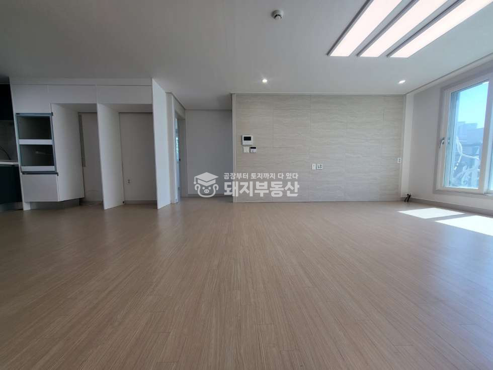 경기 고양일산서구 가좌동 산 392-8 (삼성로얄하우스) 채광굿,방3,화2,전체 리모델링,입주청소완료,초중고 도보권,즉시입주 매매 매물번호 10915 사진 1