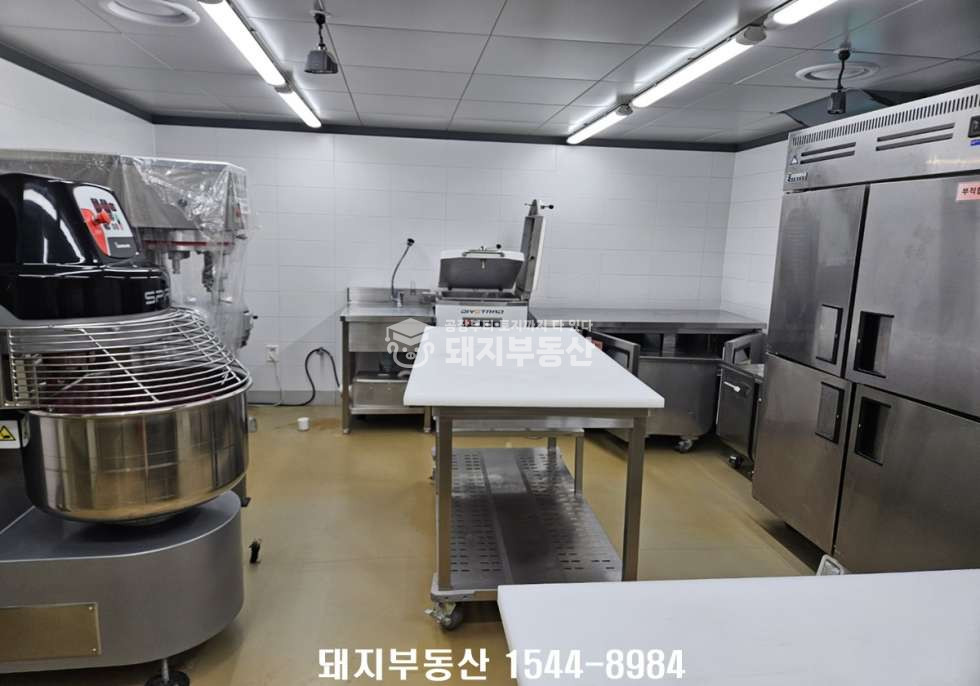 서울 송파구 석촌동 2,4층동 해썹인증 베이커리식품공장 시설완비 무권리,고전력, 즉시입주,석촌역도보10분 월세 매물번호 11351 사진 12