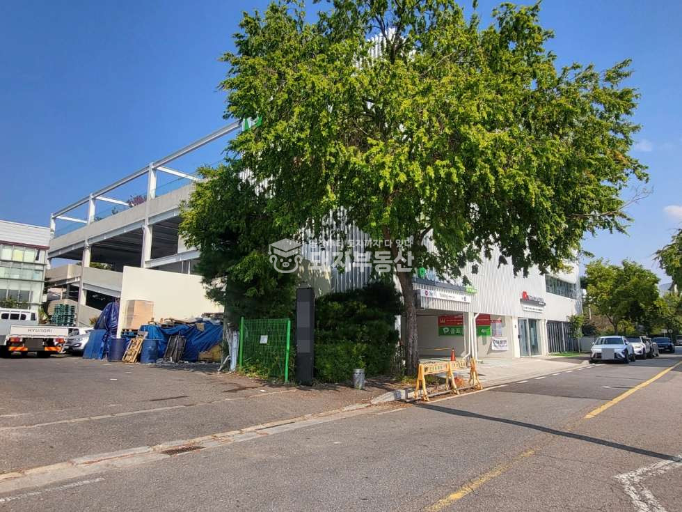 경기 파주시 문발동 이상빌딩동 파주출판단지내 신축주차빌딩 임대만실 옥상태양광 투자용 매매 매물번호 10465 사진 2
