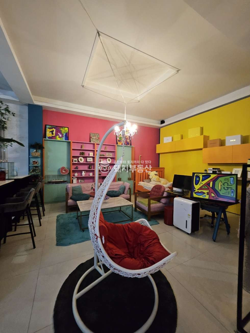 경기 파주시 신촌동 테마스튜디오,소품샵 시설완비 단독마당 자유로 차량5분 월세 매물번호 10384 사진 15
